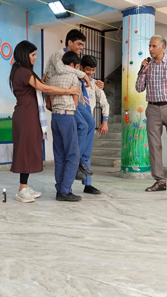 WhatsApp Image 2025-05-07 at 17.27.12